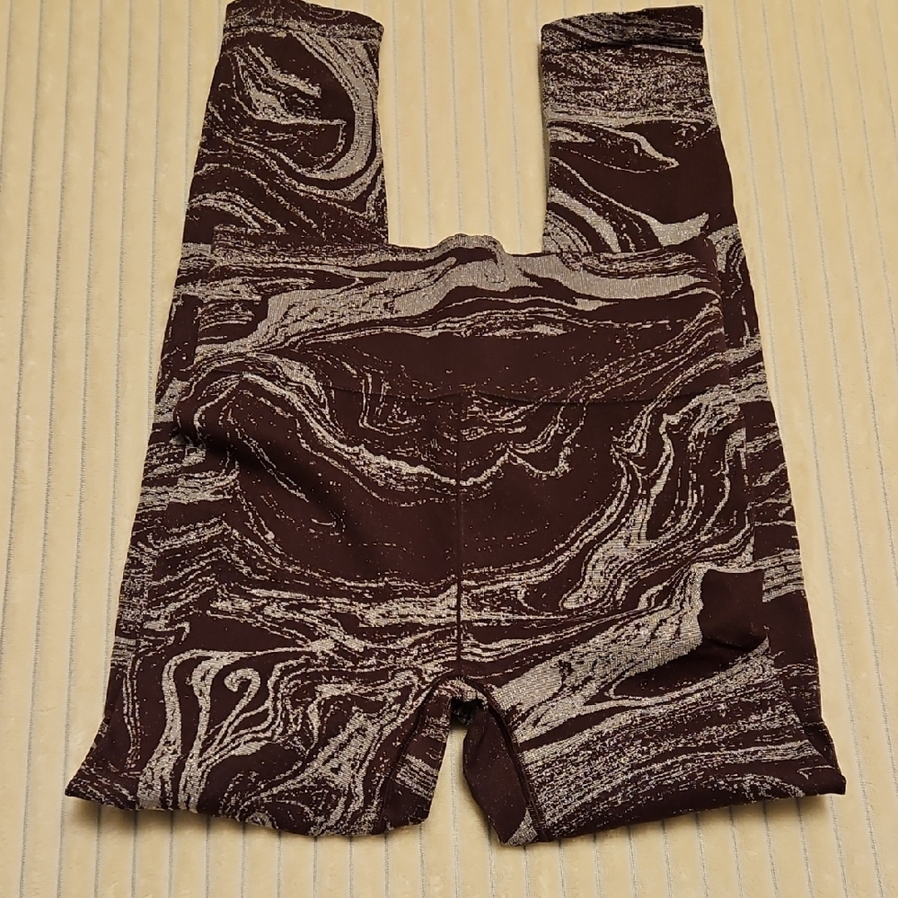 Athleta marble sparkle print leggings size small.